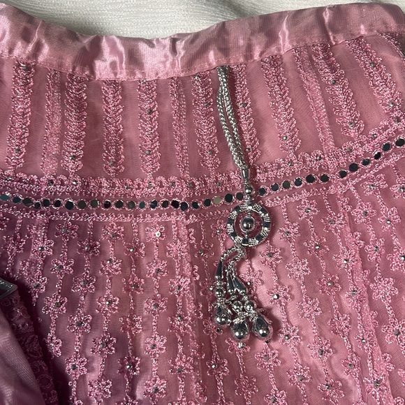 pink and silver sari. set 3 piece’s - Picture 4 of 10